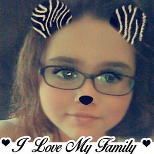 Meet your Posher, Lea