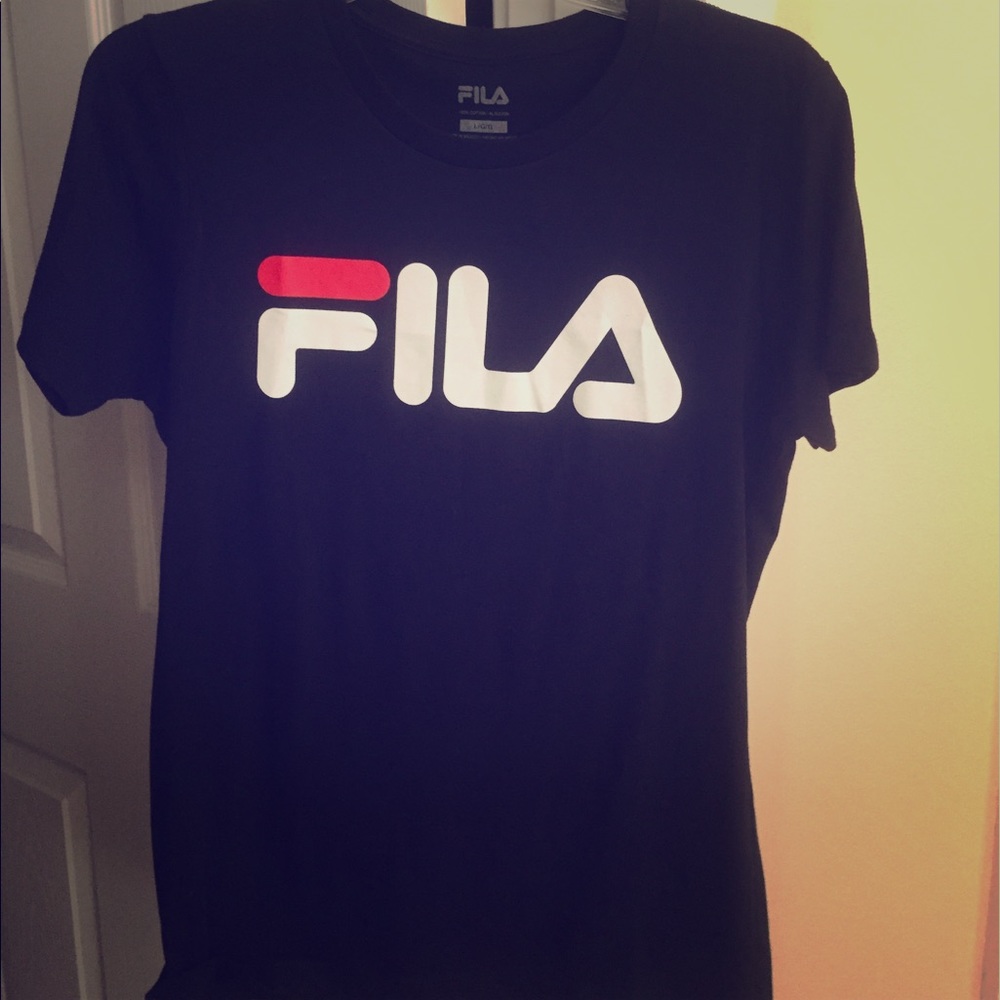 FILA logo tee