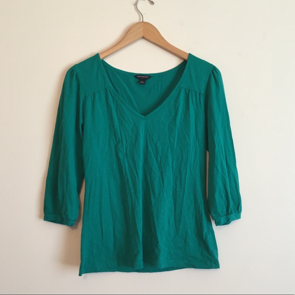Banana Republic 3/4 length sleeves green top M
