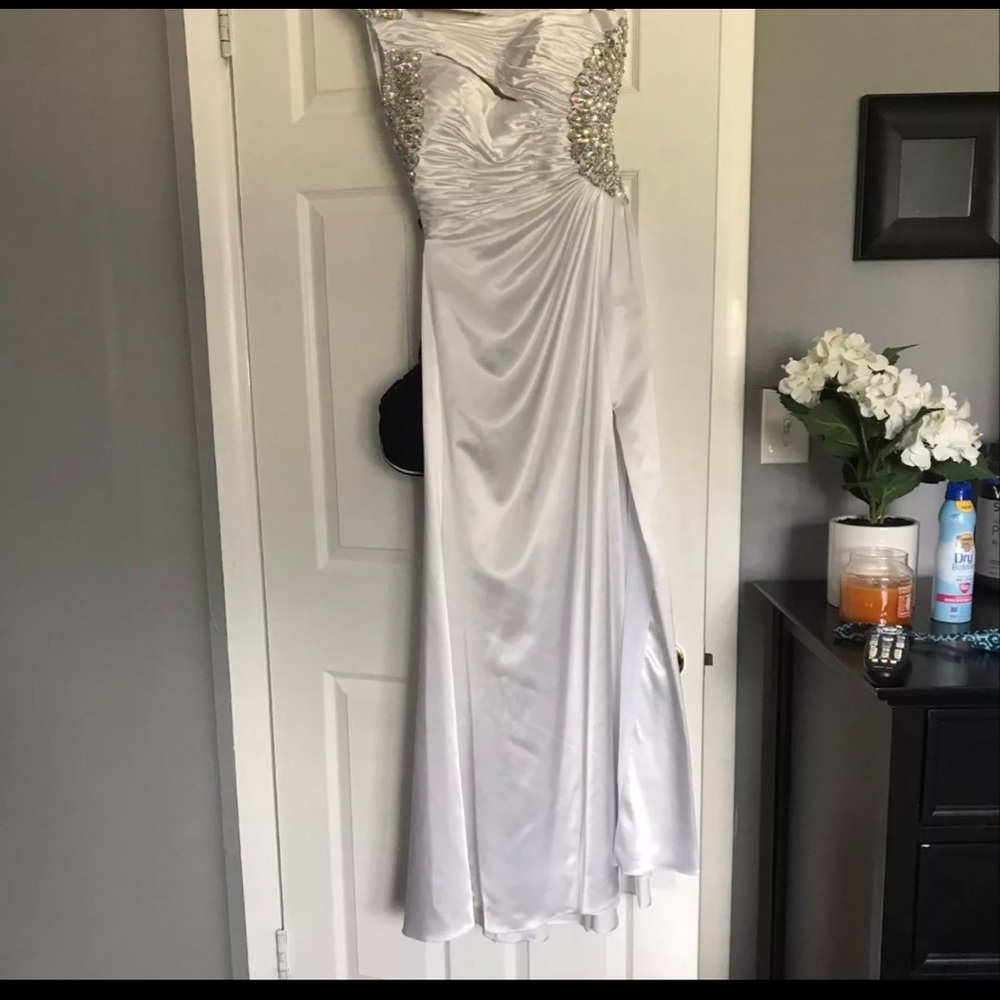 Tony Bowls Prom Dress
