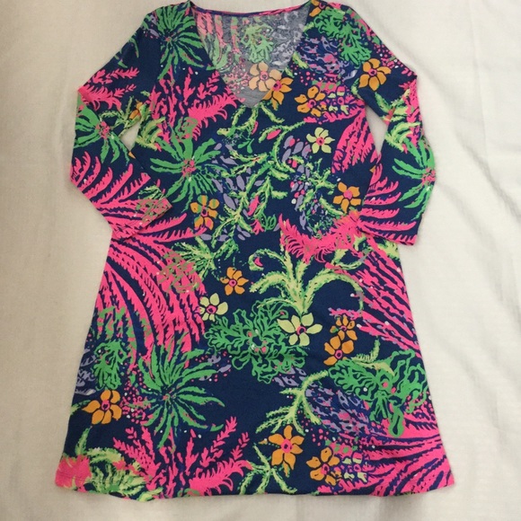 Lilly Pulitzer Dresses & Skirts - NWT Lilly Erin dress in all a glow