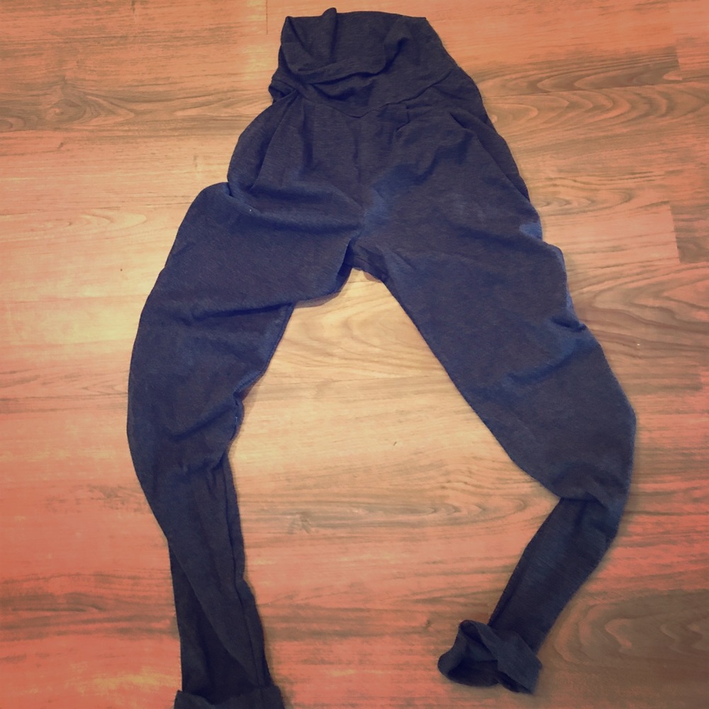 Lily white gray pants
