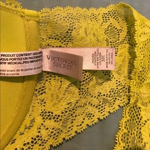 Sold on Facebook, Victoria's Secret Push-up bra