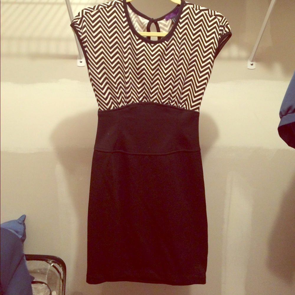 Black & white dress