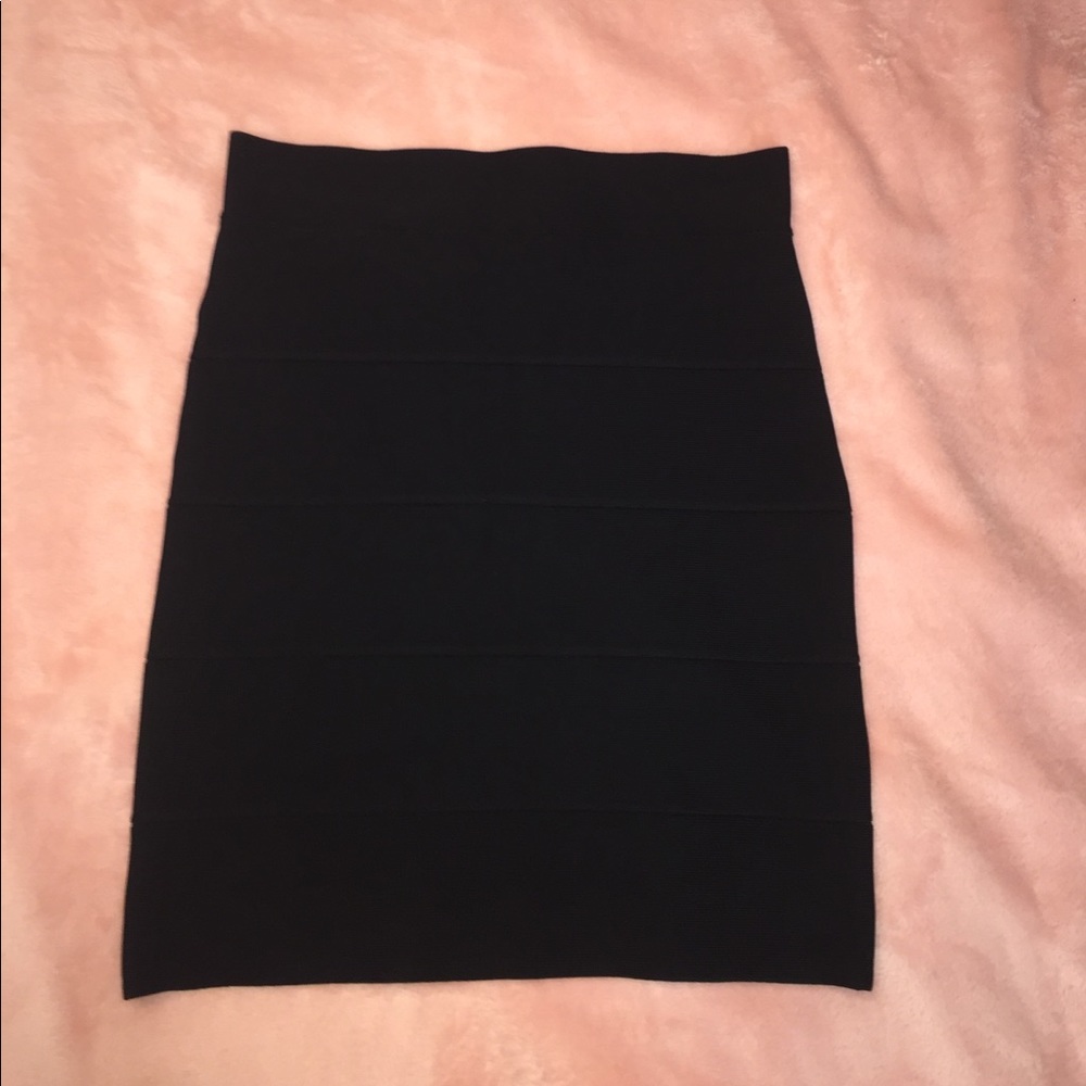 NWT BCBG Skirt