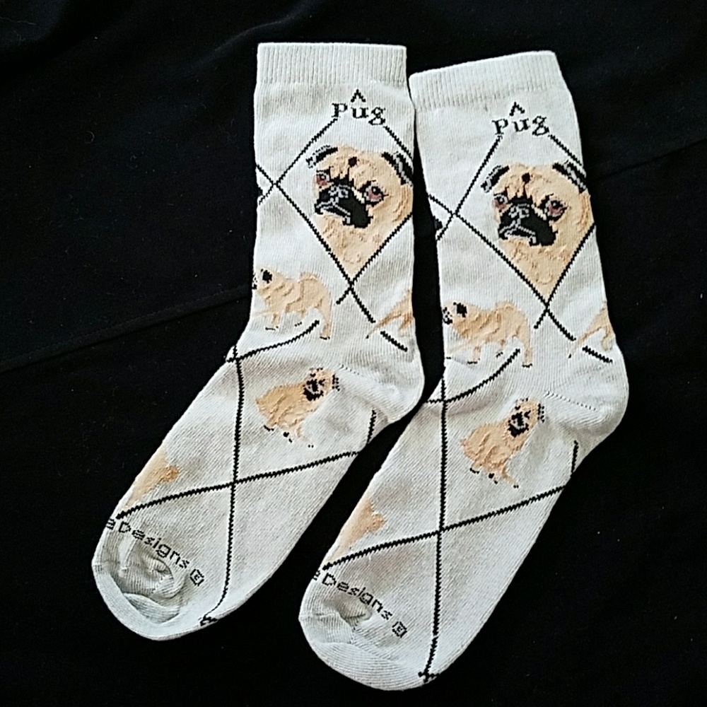 Only 1 left š¶ New PUG dog socks - Picture 2 of 7