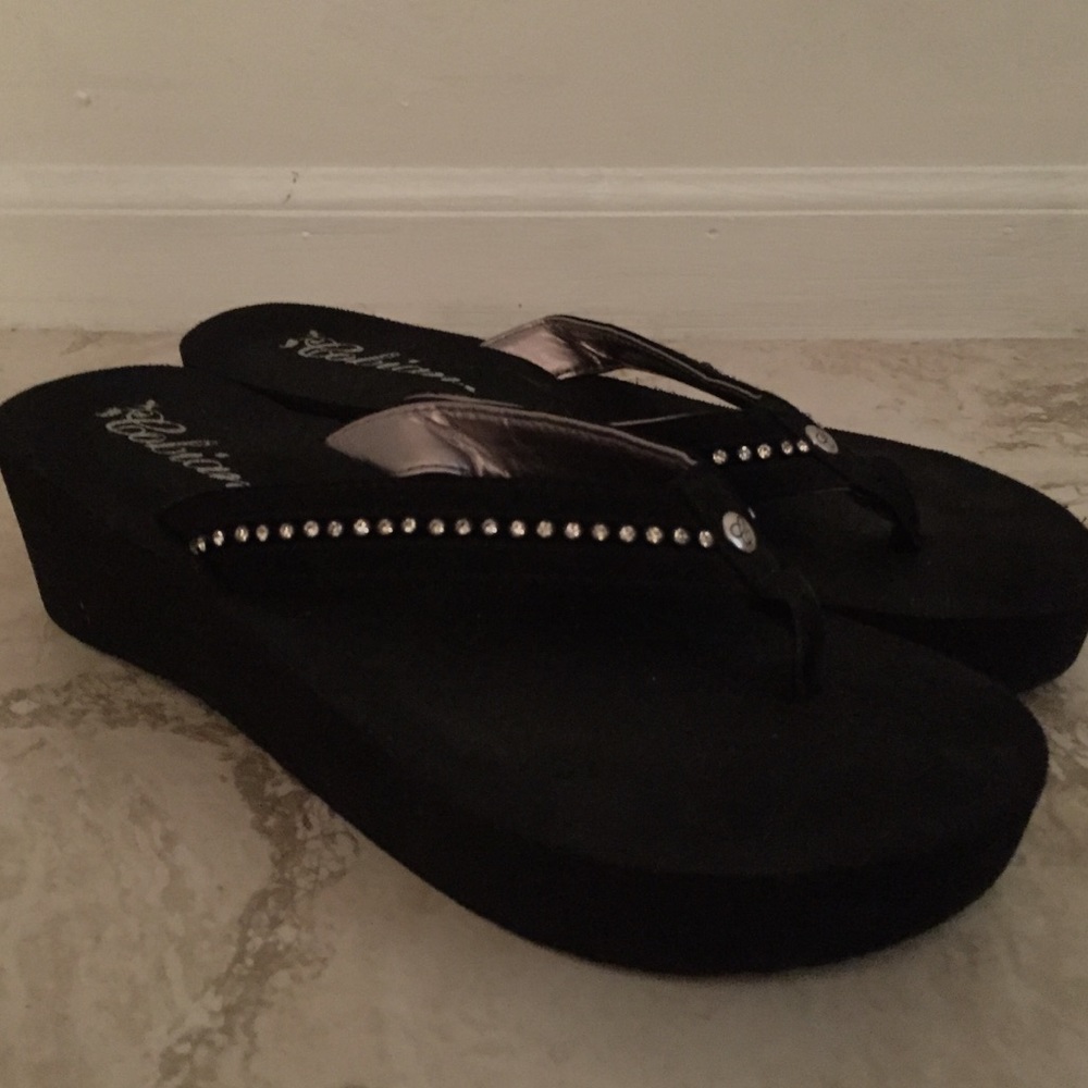 Buckle Cobian *NEW* Sandal Wedges