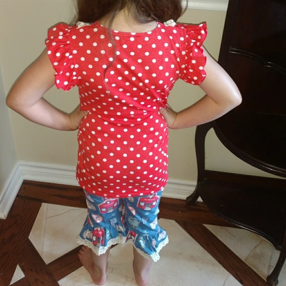 Back to school outfits!🏫🍎 - Picture 5 of 7