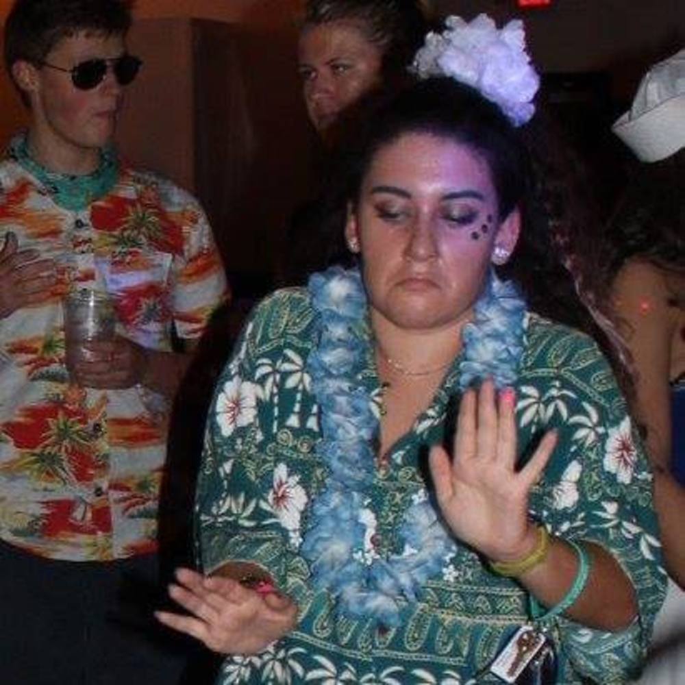 Meet your Posher, Danielle