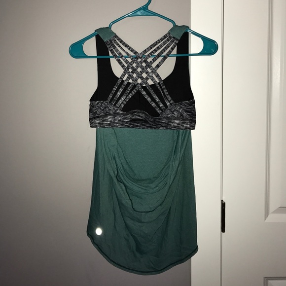 lululemon athletica Tops - Lululemon Wild Tank with Bra