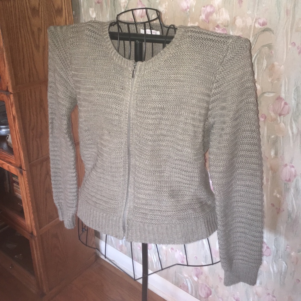 Zip-up sweater