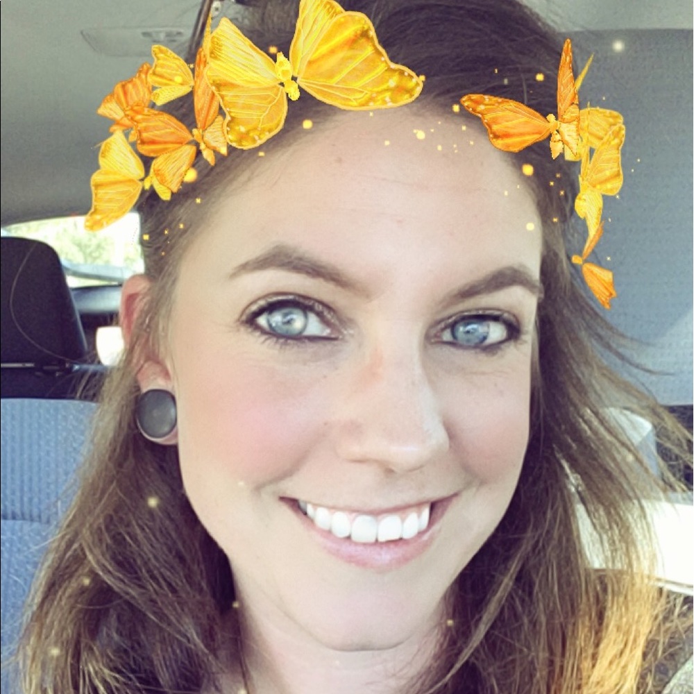 Meet your Posher, Crissy