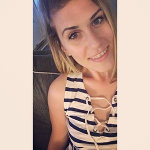 Meet your Posher, Alexandra