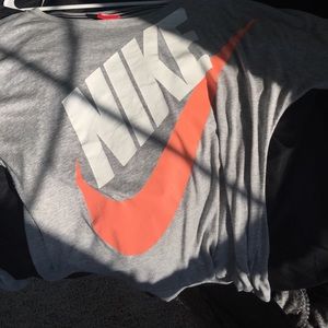 Women Nike shirt