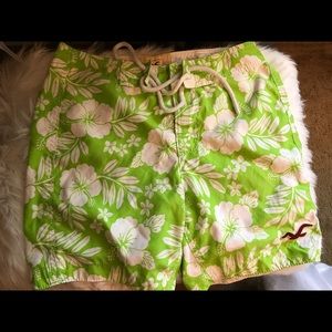 Hollister men swim trunks size small