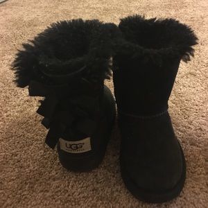 Toddler Black Bailey Bow Uggs