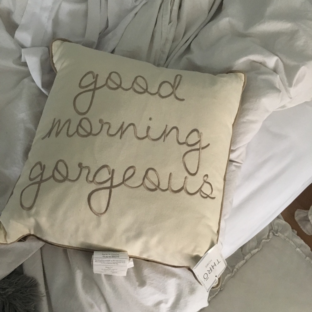 Goodmorning pillow