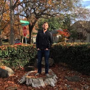 Meet your Posher, Niko