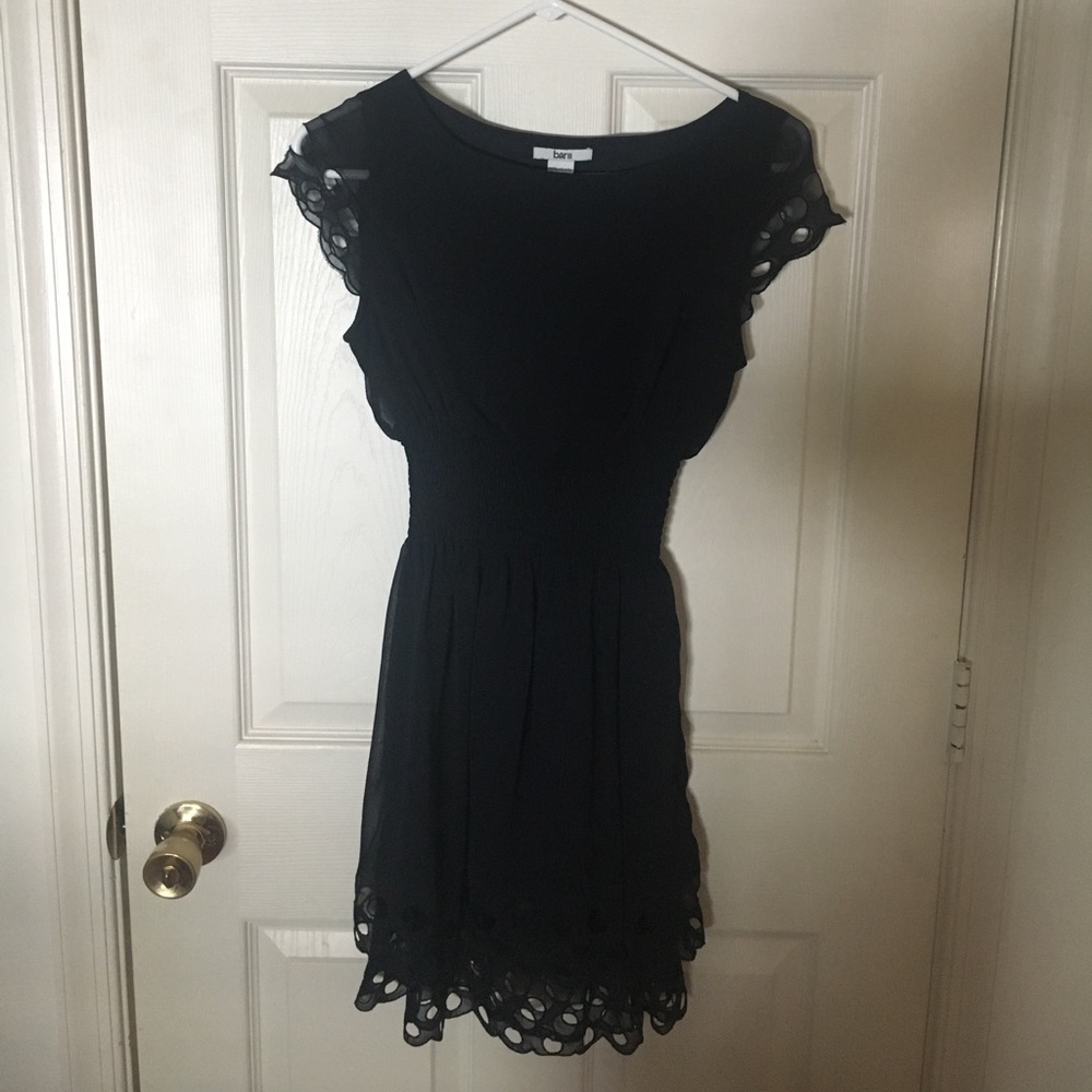 Bar III navy blue scalloped dress