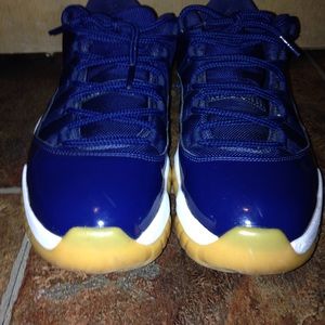 Retro Jordan 11's