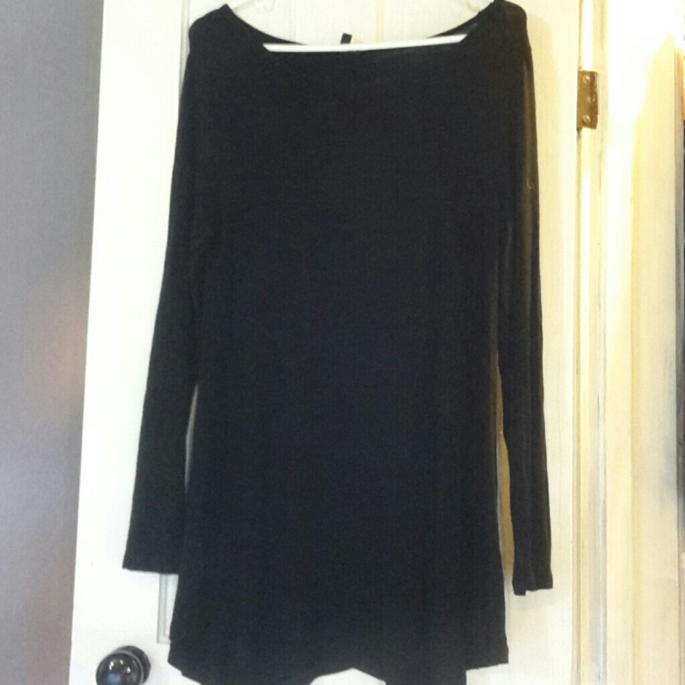 Black Asymmetric Top