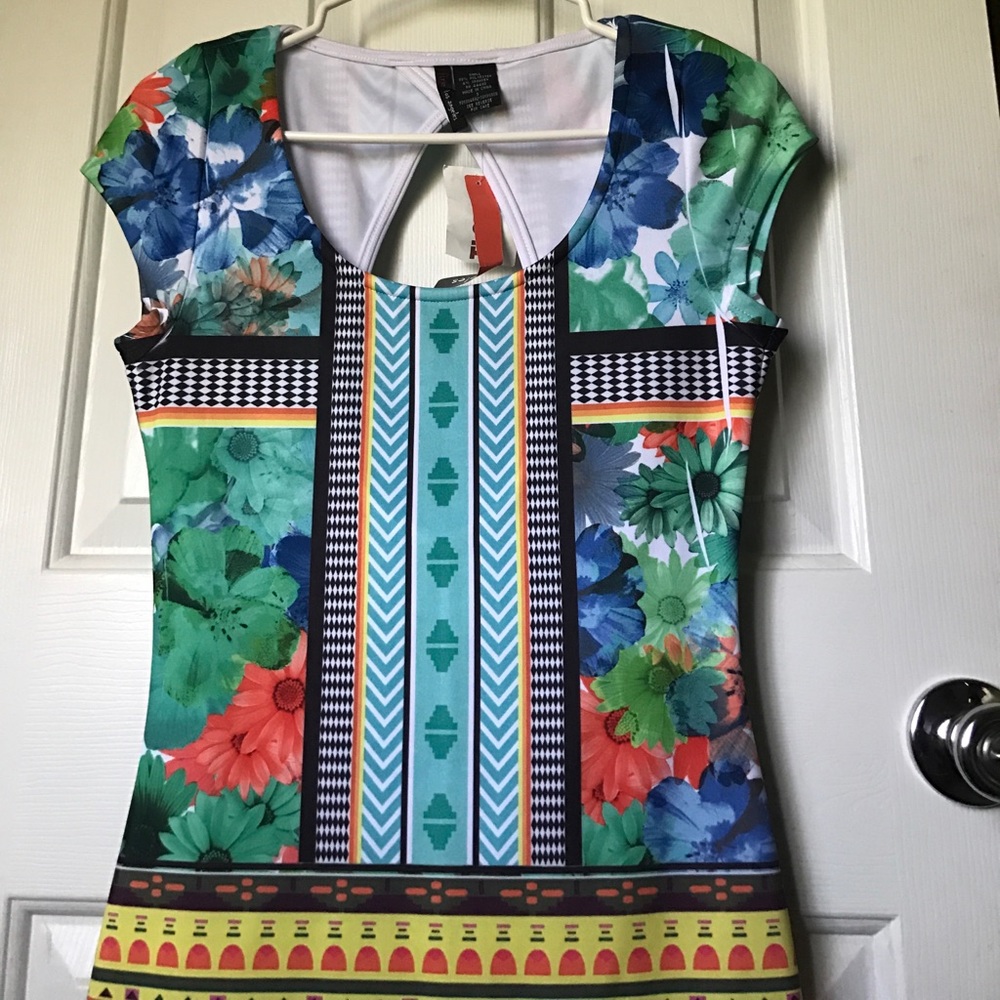 Cut-out printed floral dress WITH TAGS