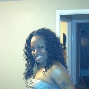 Meet your Posher, Denise