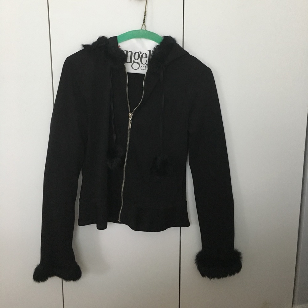 Zip up with fur trim