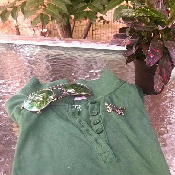 !!FREE w/ Bundle!! SO Fitted Dark Green Polo Shirt - Picture 3 of 6