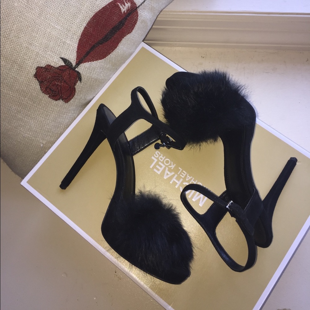 MICHAEL KORS FAYE FUR HEEL