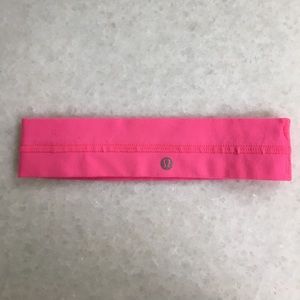Lululemon Fly Away Tamer Headband