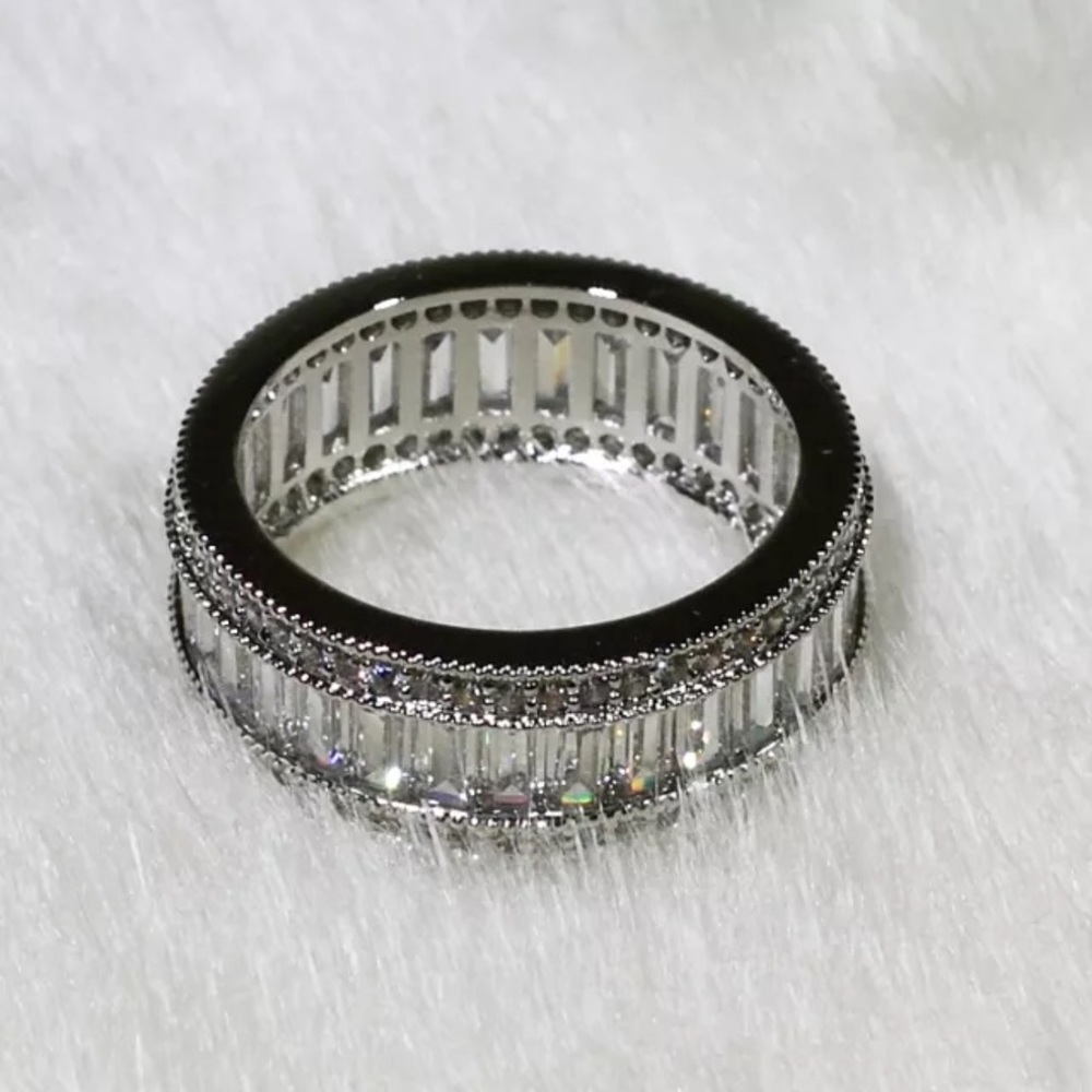 18k White Gold Filled CZ Wedding Band Ring - Picture 3 of 8