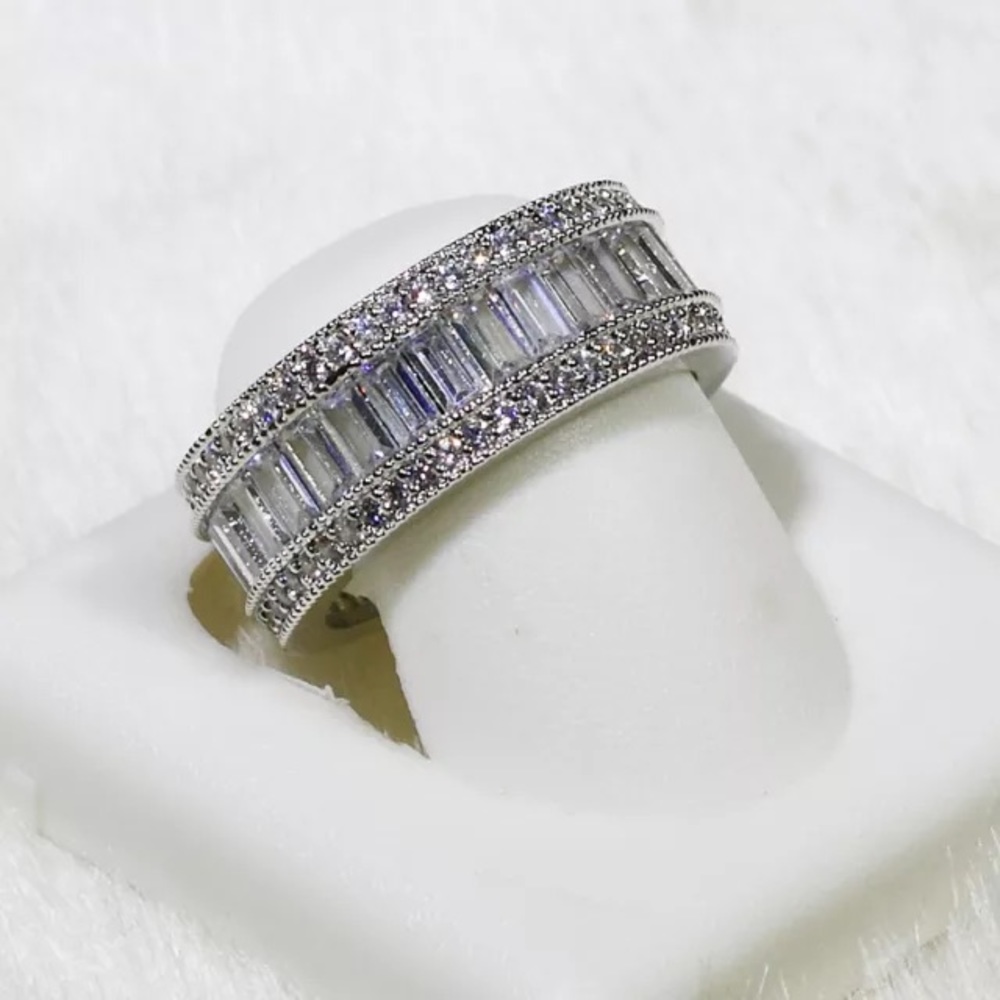 18k White Gold Filled CZ Wedding Band Ring - Picture 6 of 8