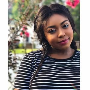 Meet your Posher, Hiedi