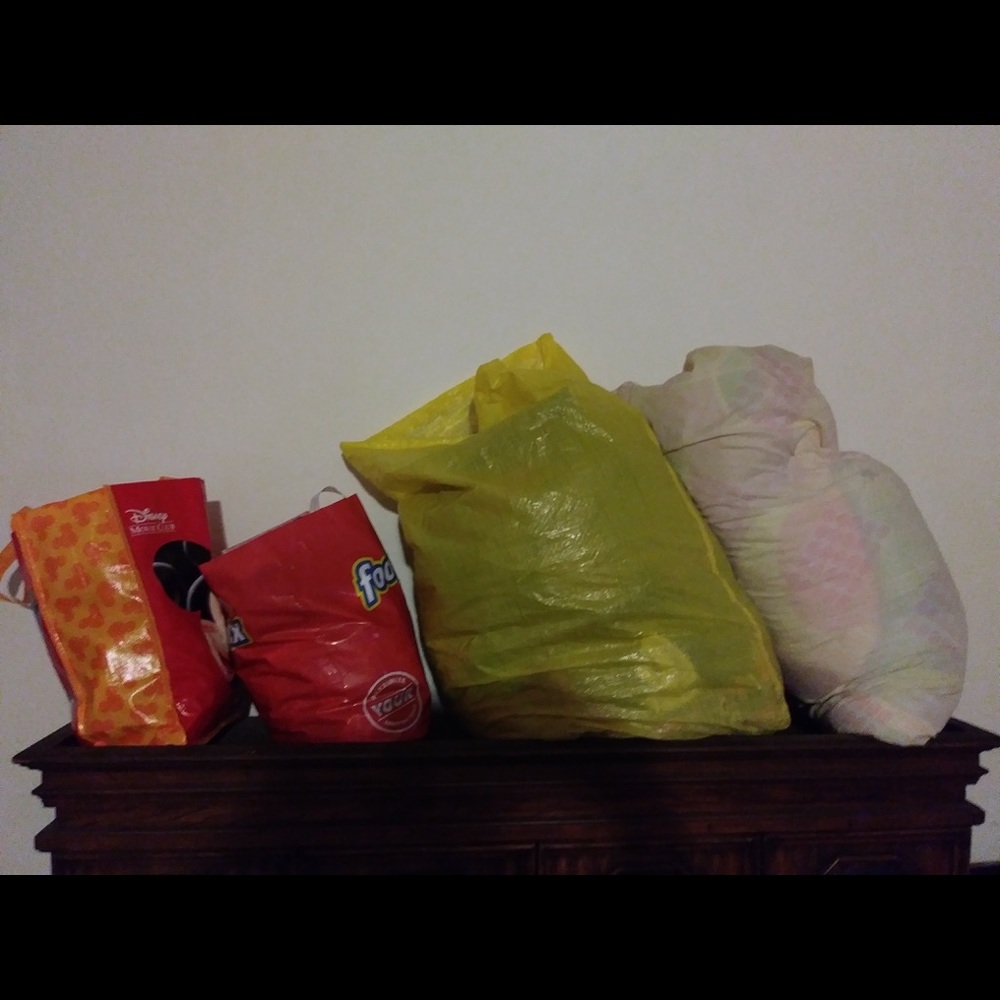 All kinds of bundle..$7.00