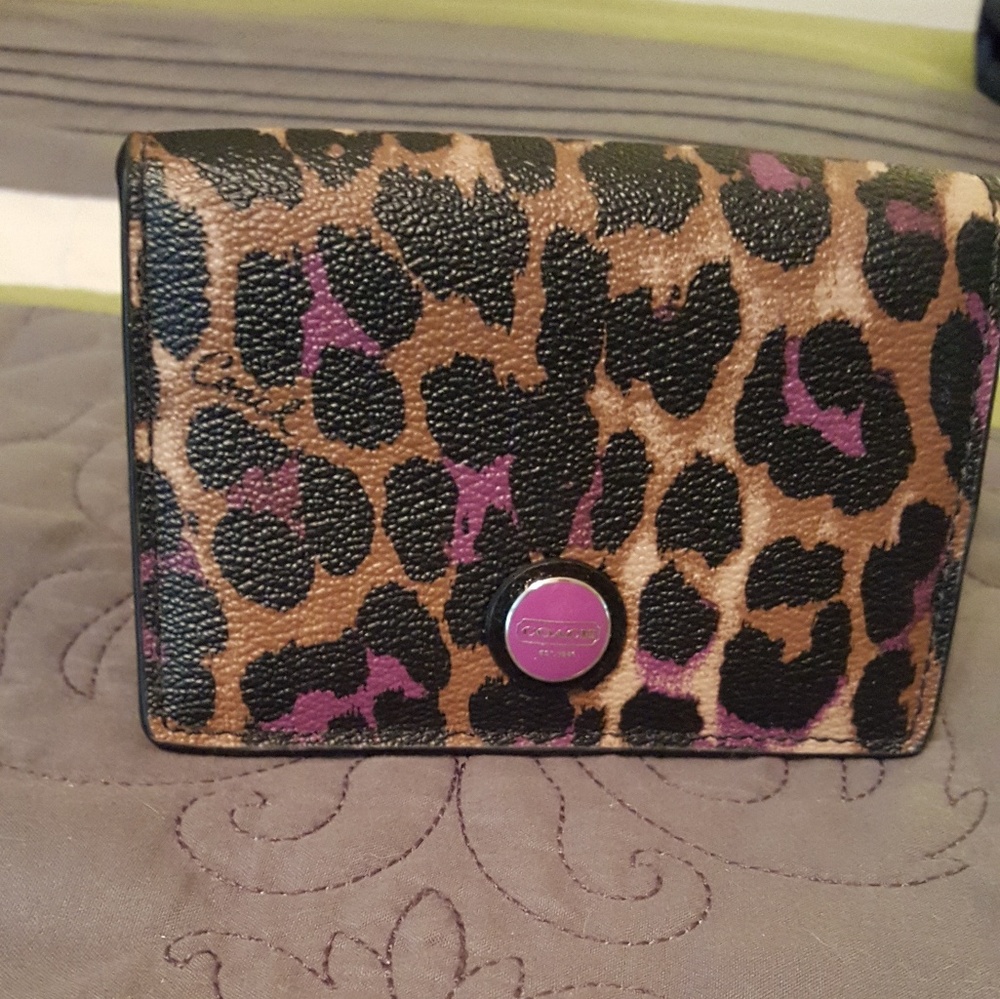 Small coach wallet for ID-credit cards