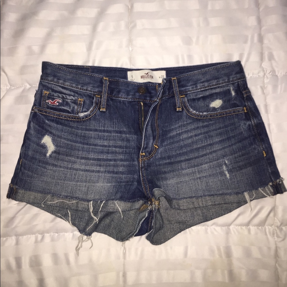 Hollister high waisted shorts