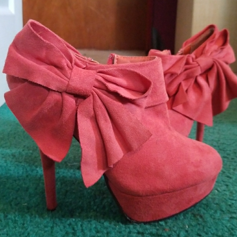 Adorable Big Bow Stiletto Bootie