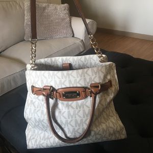 Michael Kors Tote