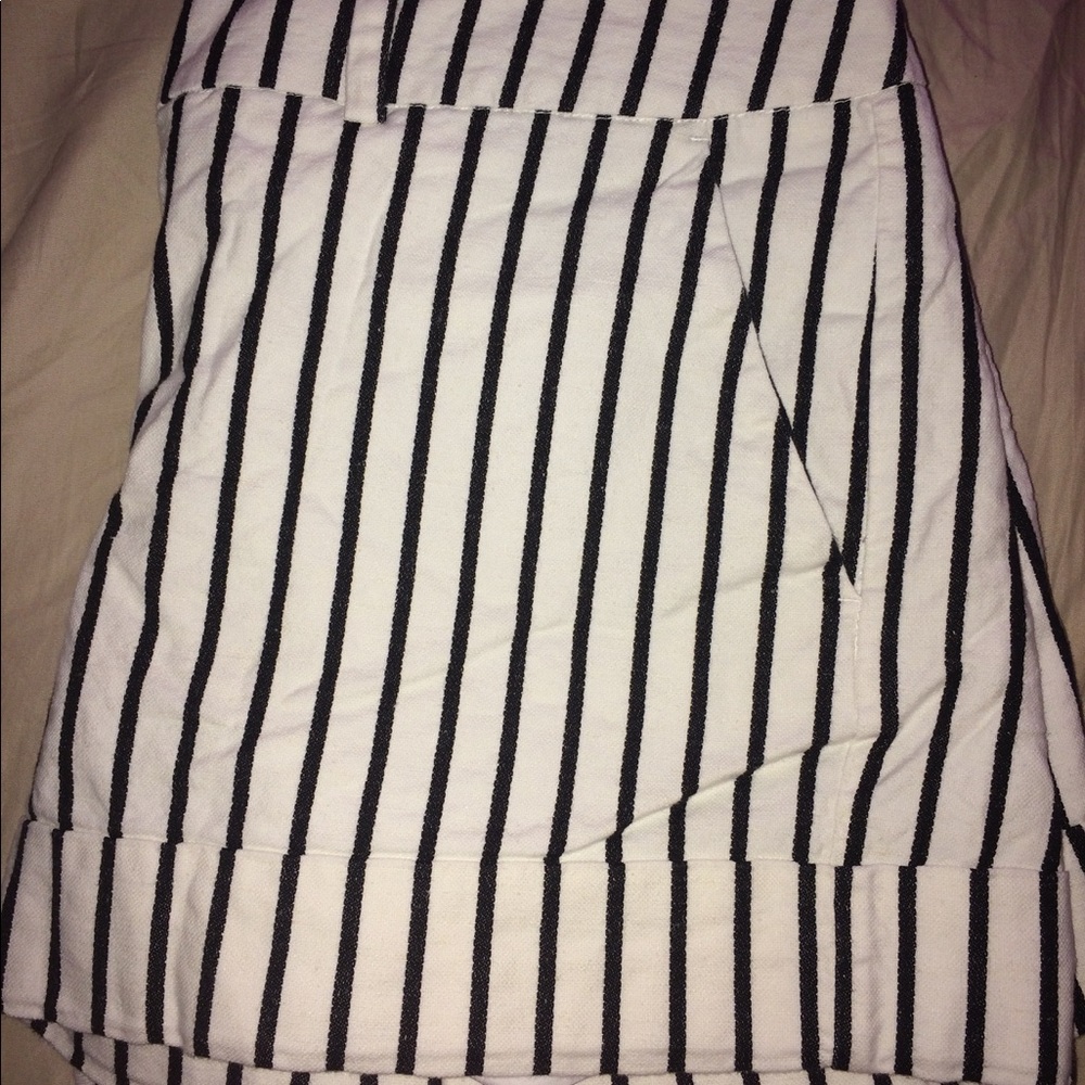 New York and company shorts.