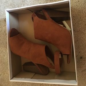 Faux suede heels/ankle bootie