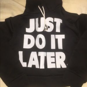 Black cropped sweatshirt