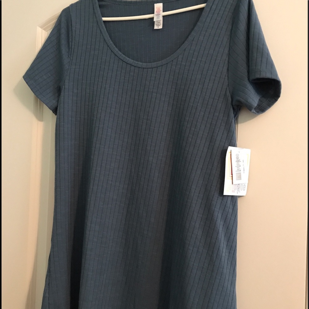 Lularoe XS Classic- NWT!