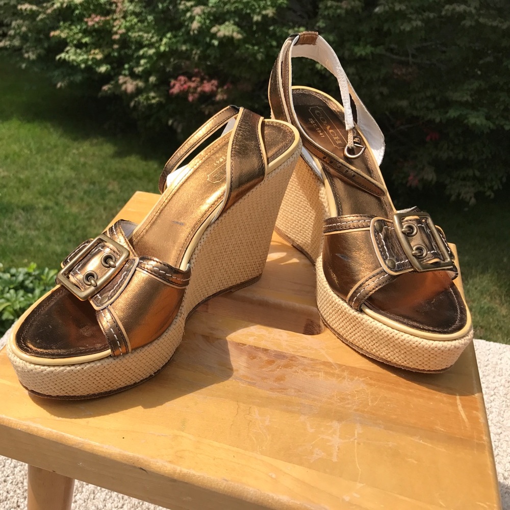 Adorable Bronze COACH Wedges "Barrie" - Size 8