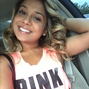 Meet your Posher, Traci