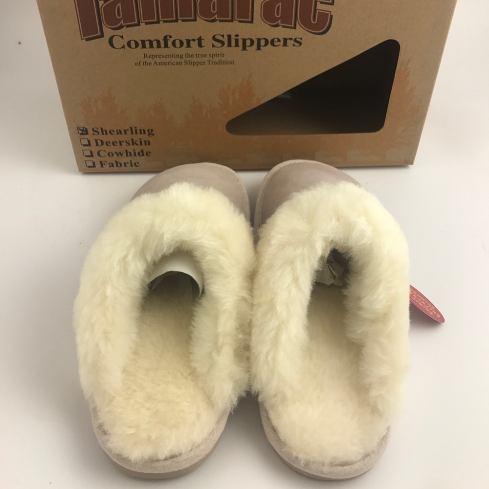 ONE LEFT Tamarac Women's Fluff Comfort Slippers - Picture 3 of 3
