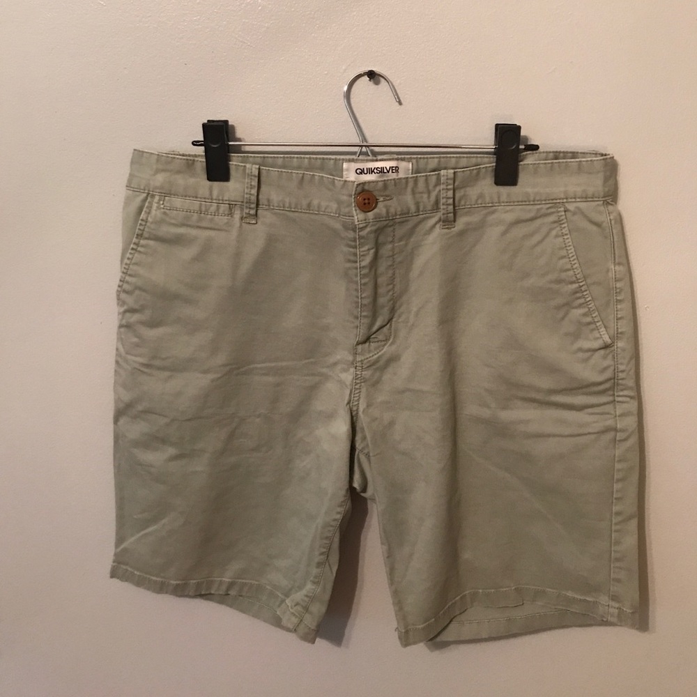 Quicksilver shorts