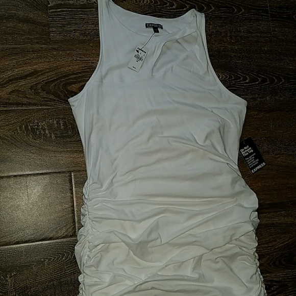 Dress - Picture 3 of 3