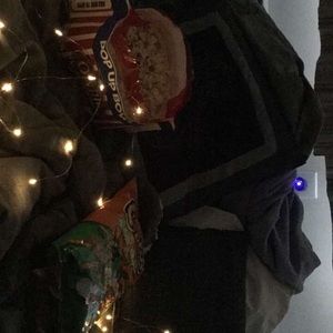 Meet your Posher, Flannery