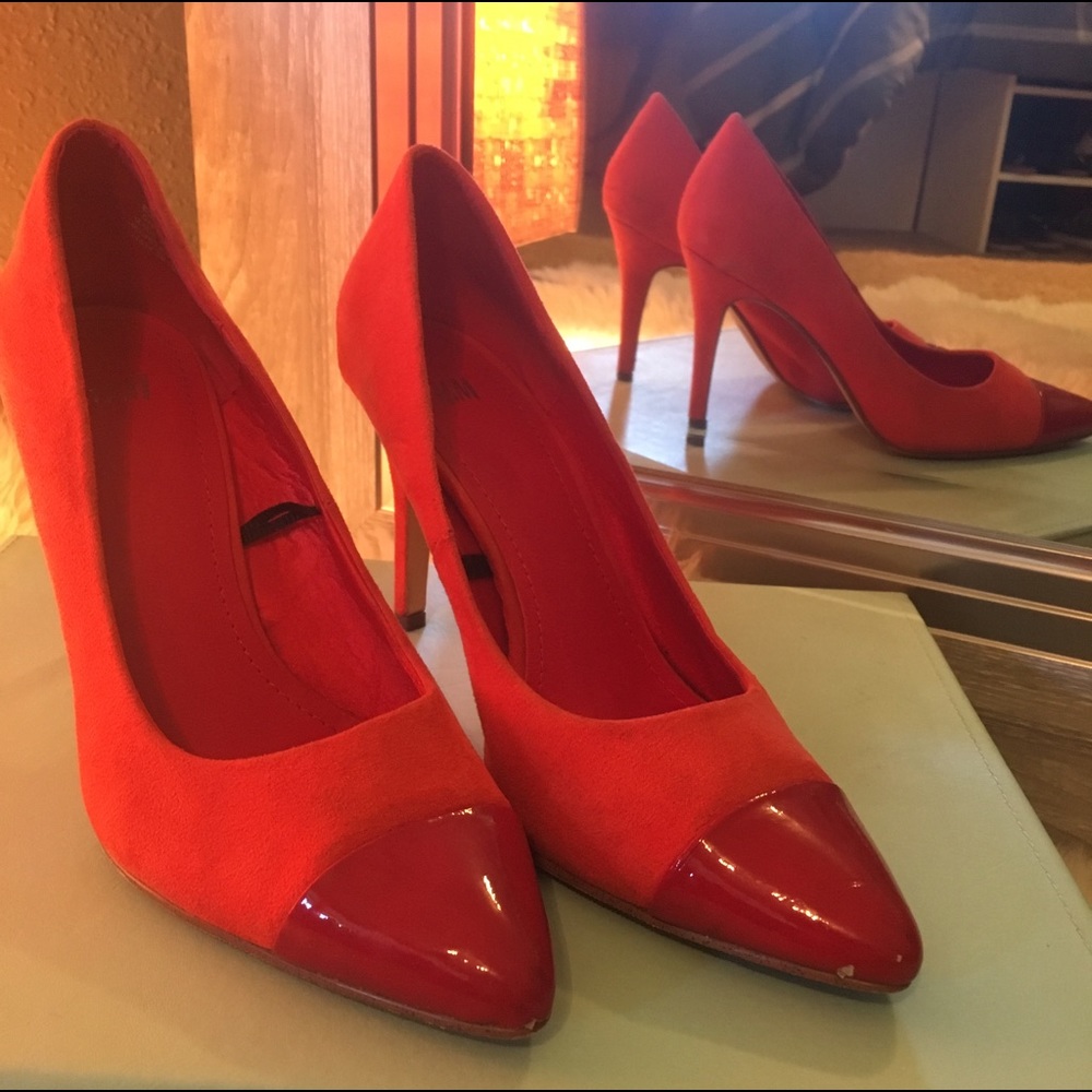 Bright Coral/Red Point Toe Stillettos